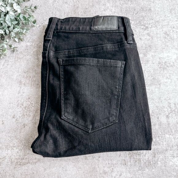 American Eagle Black Hi Rise Jegging Size 2 Short - Picture 1 of 8